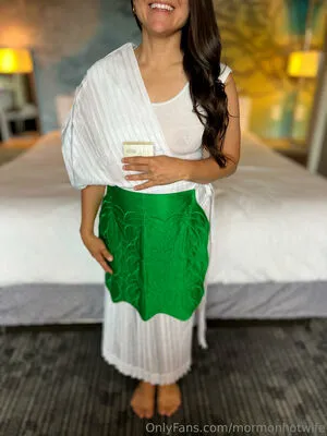 Mormonhotwife OnlyFans Leaked Free Thumbnail Picture - #FSscv1BBpt