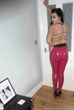 Morticia Adms OnlyFans Leaked Free Thumbnail Picture - #6Of1NgEfli
