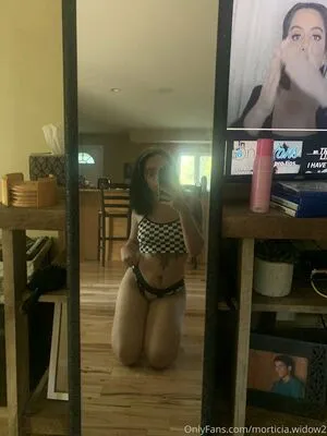 Morticia Widow2 OnlyFans Leaked Free Thumbnail Picture - #Bm85M207Gs