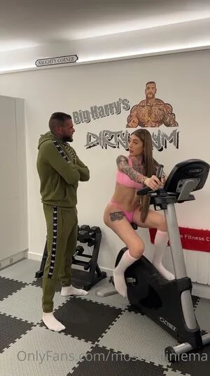 Moscardiniema OnlyFans Leaked Free Thumbnail Picture - #MGKHQHHza8