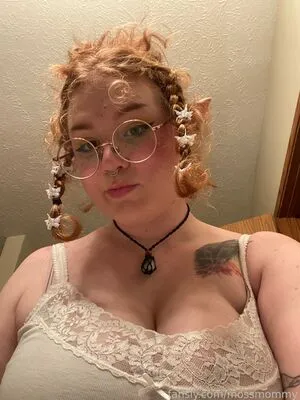 Mossmommy OnlyFans Leaked Free Thumbnail Picture - #0GfXY1m5j3