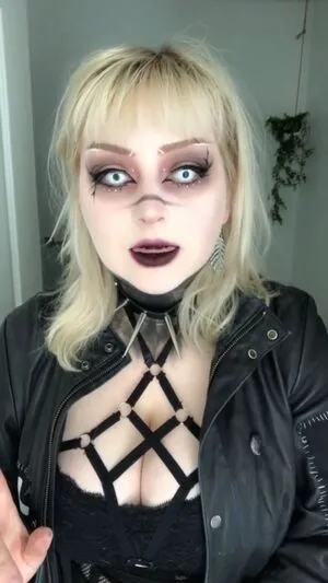 Mother Macabre OnlyFans Leaked Free Thumbnail Picture - #aDN6H45k12