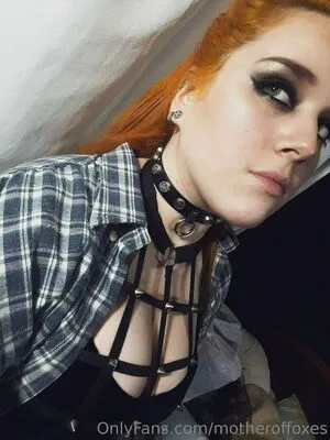 Motheroffoxes OnlyFans Leaked Free Thumbnail Picture - #KwxuSpuIWY