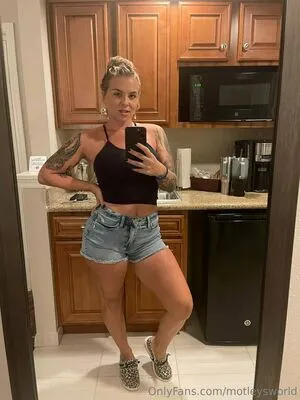 Motleysworld OnlyFans Leaked Free Thumbnail Picture - #7aqSyRMqai