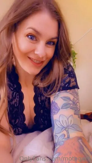 Motogem OnlyFans Leaked Free Thumbnail Picture - #4rER8heozw