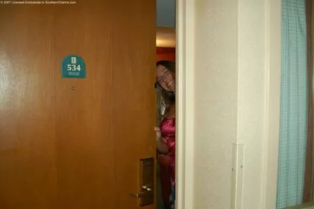 motogurl OnlyFans Leaked Free Thumbnail Picture - #dAworD4Gnj