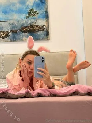 Motorradmia OnlyFans Leaked Free Thumbnail Picture - #LHyponikd2