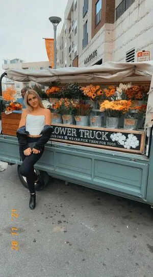 Movementswithmolly OnlyFans Leaked Free Thumbnail Picture - #Vv60DNKs5s