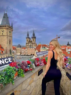 Movementswithmolly OnlyFans Leaked Free Thumbnail Picture - #Z88Ndbs4o5