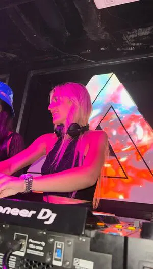 Movementswithmolly OnlyFans Leaked Free Thumbnail Picture - #glO2e6V9aZ