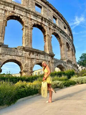 Movementswithmolly OnlyFans Leaked Free Thumbnail Picture - #tnnXST86bd