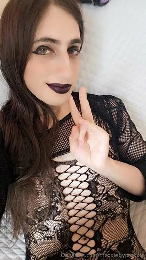 Moxxie OnlyFans Leaked Free Thumbnail Picture - #cbhOKenDar