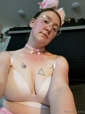 Moxynpickles OnlyFans Leaked Free Thumbnail Picture - #llcnlpsAKf