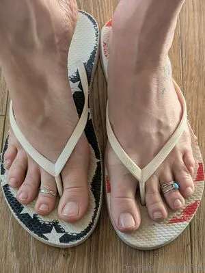 Mplfeet OnlyFans Leaked Free Thumbnail Picture - #PiqRt4Va5q