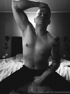 Mr Lovetwisted OnlyFans Leaked Free Thumbnail Picture - #c9A22blmKE