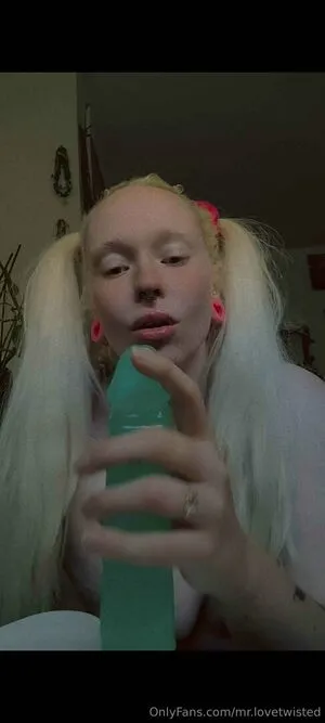 Mr Lovetwisted OnlyFans Leaked Free Thumbnail Picture - #wCxSY12TRM