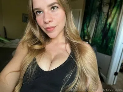 Mr-Mrs-Rave-Baes OnlyFans Leaked Free Thumbnail Picture - #7BT5VEKvwj