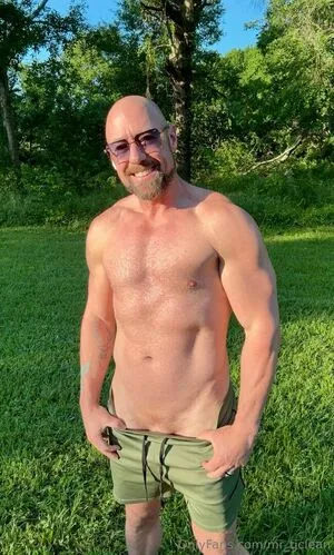 Mr Tjclean OnlyFans Leaked Free Thumbnail Picture - #0DmzqOgHD2