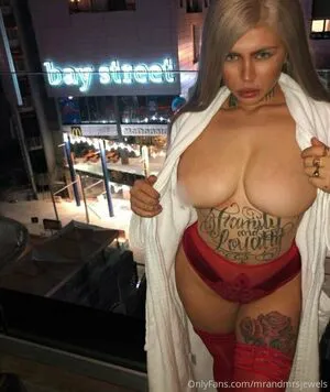 Mrandmrsjewels OnlyFans Leaked Free Thumbnail Picture - #5dDNXiTZxz