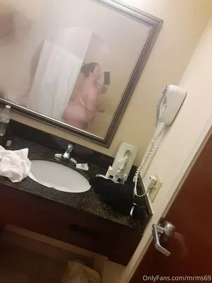 Mrms69 OnlyFans Leaked Free Thumbnail Picture - #03SH0lY1Mx