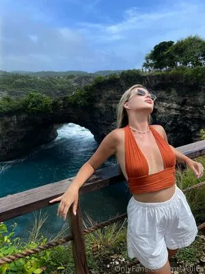 Mrs Alice OnlyFans Leaked Free Thumbnail Picture - #kSfc0W3SqV