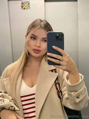 Mrs Alice OnlyFans Leaked Free Thumbnail Picture - #nT3yLkSMn9