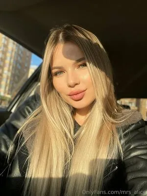 Mrs Alice OnlyFans Leaked Free Thumbnail Picture - #yLsaN90gtq