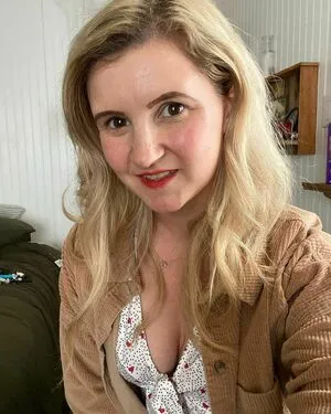Mrs Bea Cullen OnlyFans Leaked Free Thumbnail Picture - #0OsC89gf2K