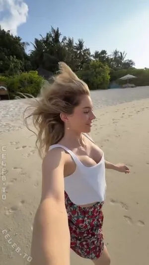 Mrs Bella OnlyFans Leaked Free Thumbnail Picture - #utm4SRTll4