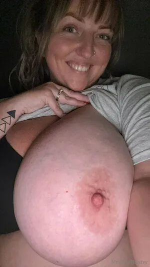 Mrs Bra Buster OnlyFans Leaked Free Thumbnail Picture - #kYboMFV9OT