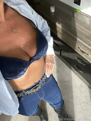 Mrs Brooks OnlyFans Leaked Free Thumbnail Picture - #1b3YaXBxId