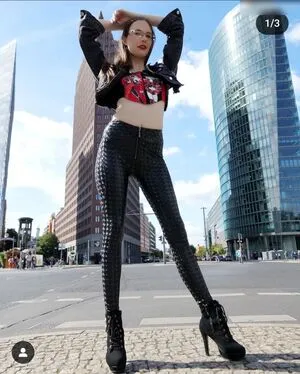 Mrs Crazy OnlyFans Leaked Free Thumbnail Picture - #5tLireG7bn