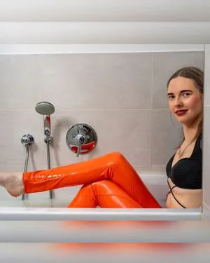Mrs Crazy OnlyFans Leaked Free Thumbnail Picture - #npEzgfFIV4