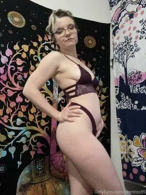 Mrs Dainty OnlyFans Leaked Free Thumbnail Picture - #CCJHCZ6xFX