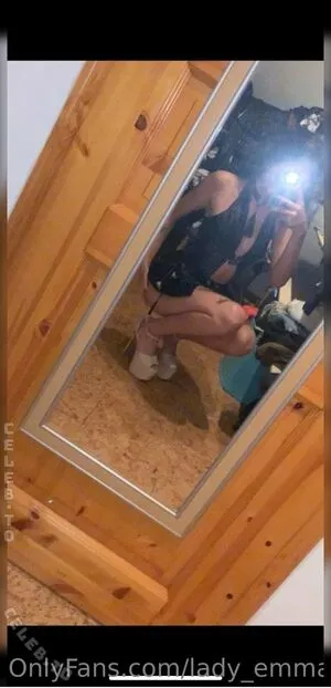 Mrs Emmax OnlyFans Leaked Free Thumbnail Picture - #isbAApud5G