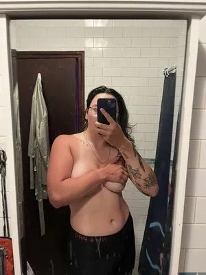 Mrs Homewrecker OnlyFans Leaked Free Thumbnail Picture - #62HMBuUeO0