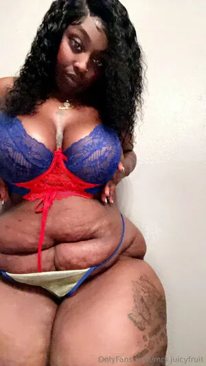 Mrs Juicyfruit OnlyFans Leaked Free Thumbnail Picture - #8J5FDWCvSe