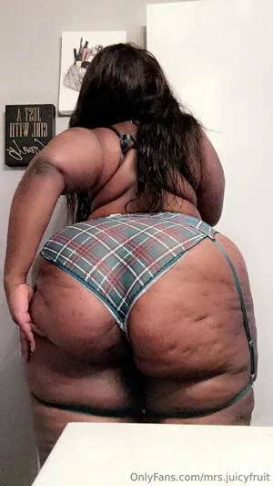 Mrs Juicyfruit OnlyFans Leaked Free Thumbnail Picture - #k3RRfv53gp