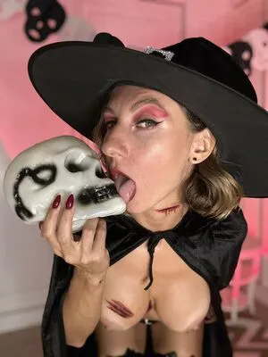 Mrs Kiss OnlyFans Leaked Free Thumbnail Picture - #2hnHyVLbbG