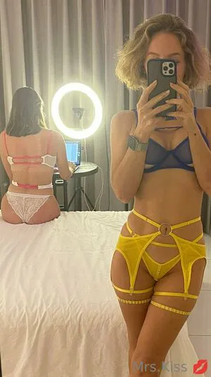 Mrs Kissvhs OnlyFans Leaked Free Thumbnail Picture - #SwLqJKSg03