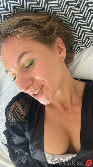 Mrs Kissvhs OnlyFans Leaked Free Thumbnail Picture - #jk2ieZ9s2C