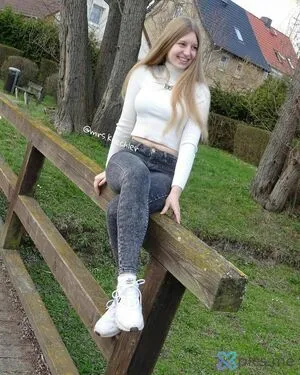 Mrs Kuechler OnlyFans Leaked Free Thumbnail Picture - #CLShba89gS