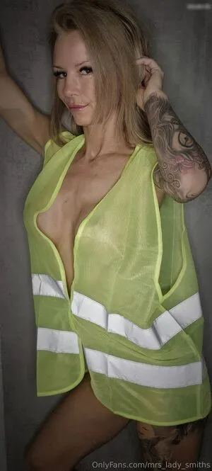Mrs Lady Smiths OnlyFans Leaked Free Thumbnail Picture - #12IWLJ6JVZ