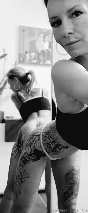 Mrs Lady Smiths OnlyFans Leaked Free Thumbnail Picture - #HEXSA4D7DP