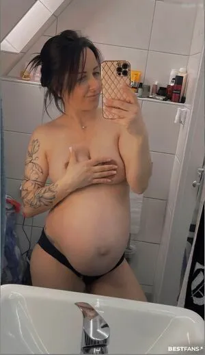Mrs Lindsay0206 OnlyFans Leaked Free Thumbnail Picture - #XLrvBeSzfo