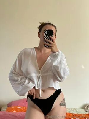 Mrs N OnlyFans Leaked Free Thumbnail Picture - #eIvOgFL7nG