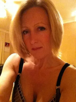 Mrs S Stockings OnlyFans Leaked Free Thumbnail Picture - #diY80ztDhB
