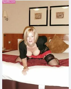 Mrs S Stockings OnlyFans Leaked Free Thumbnail Picture - #uuaa9RLnUi