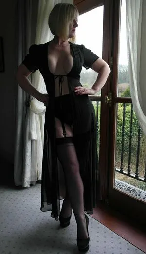 Mrs S Stockings OnlyFans Leaked Free Thumbnail Picture - #xGsQjBmnaj