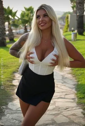 Mrs S1000rr OnlyFans Leaked Free Thumbnail Picture - #0QbhC1Waxg